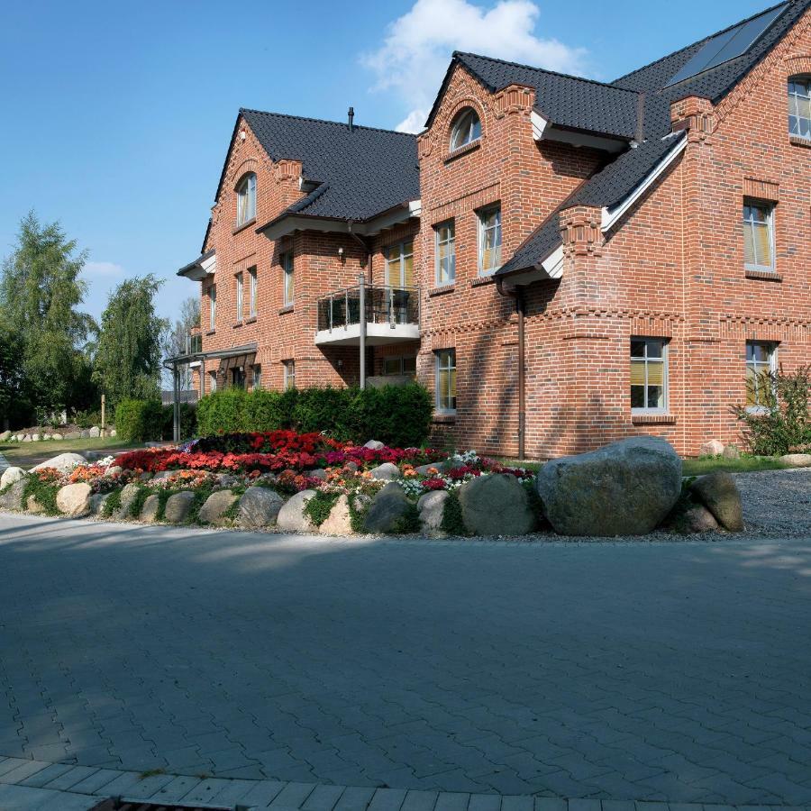 Ferienwohnungen Am Museumshof Fehmarn Exterior photo